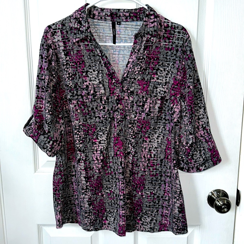 Cathy three-quarter length sleeve blouse size M